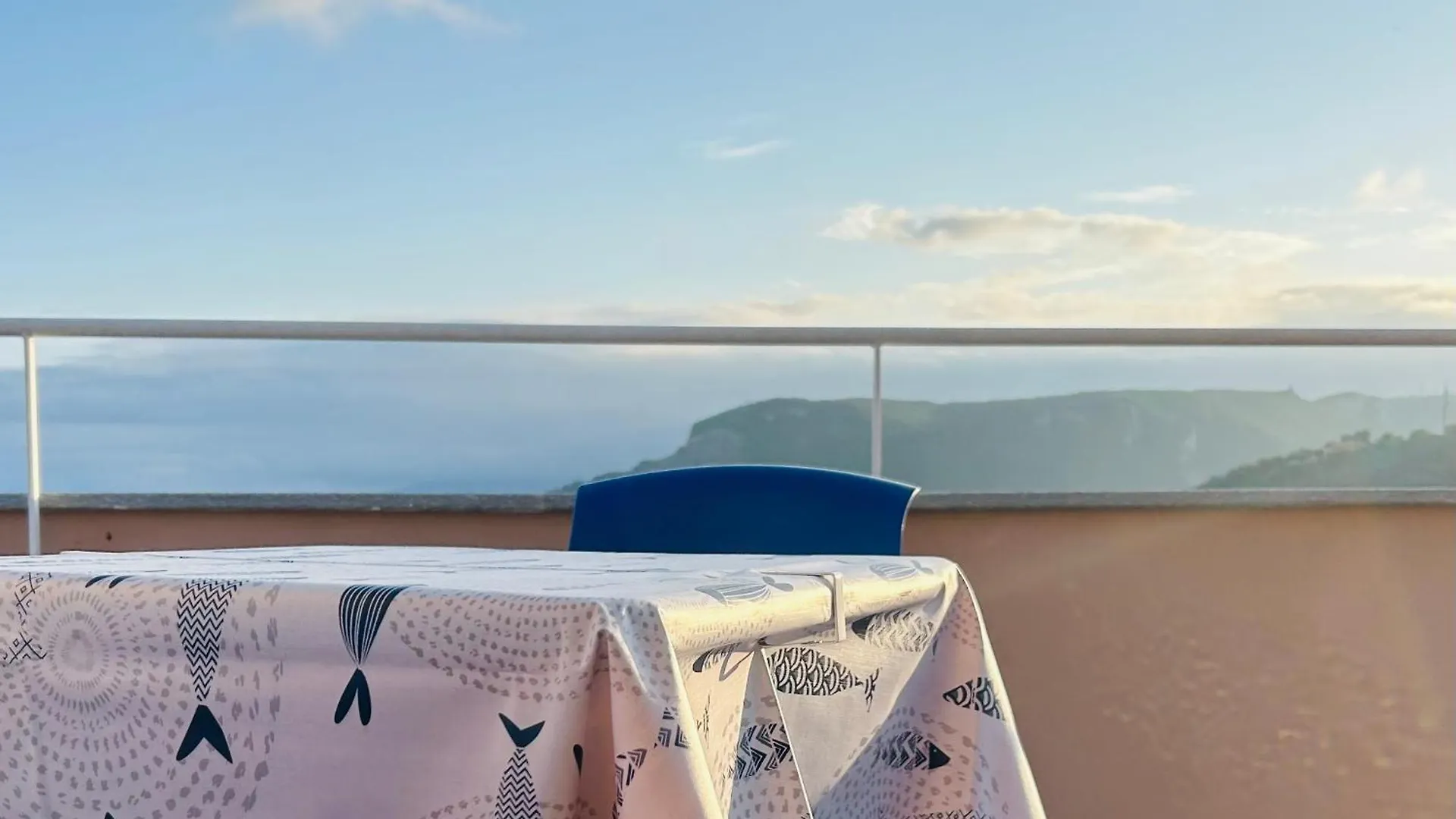 Affittacamere Hotel Eufonia Del Mare Finale Ligure
